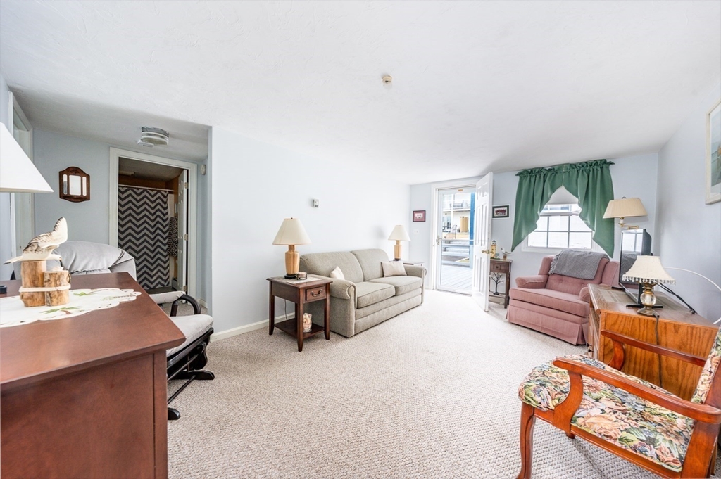60 Broadway St # 5