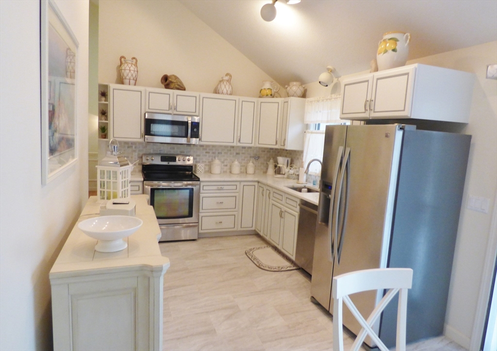 14 Lumbert Mill Rd