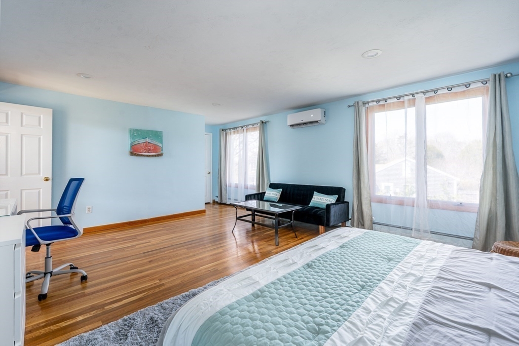 33 Island View Rd