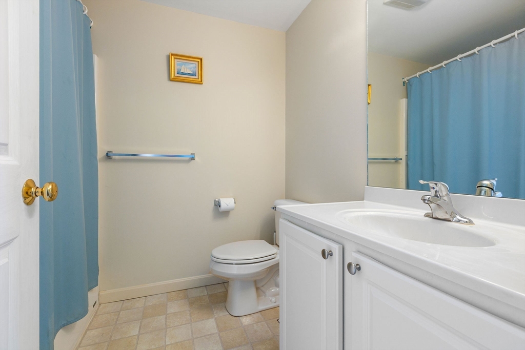 121 Camp St # 137
