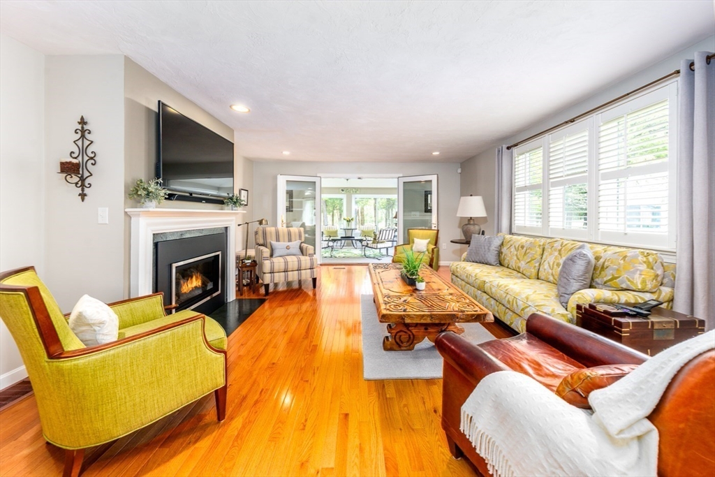 19 Longwood Rd # 243