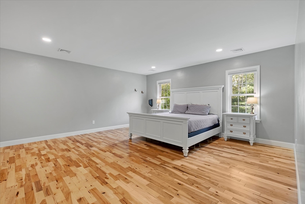 23 Pimlico Pond Rd