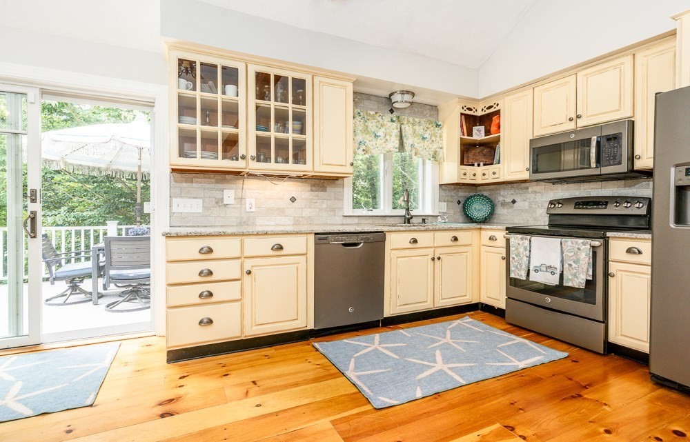 15 Trudy Cir
