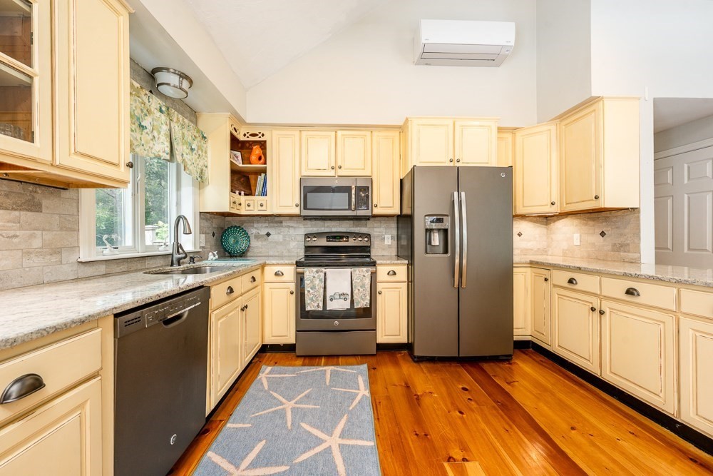 15 Trudy Cir