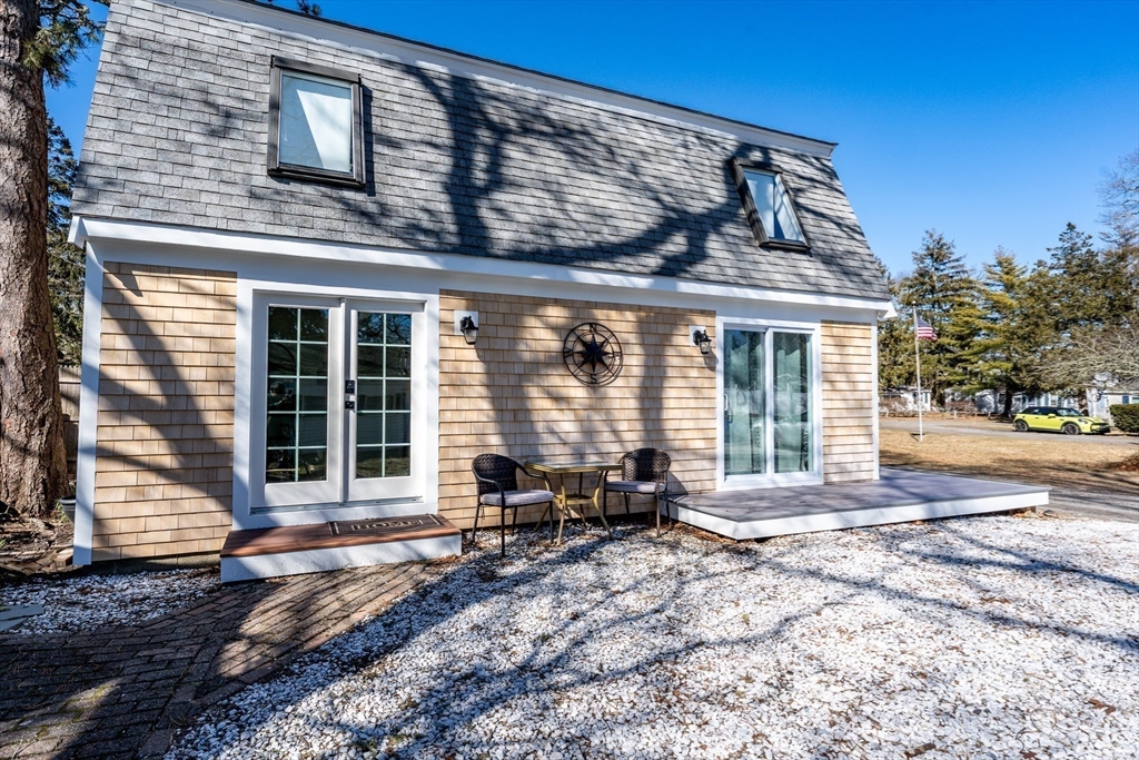 9 Bells Neck Rd # 10