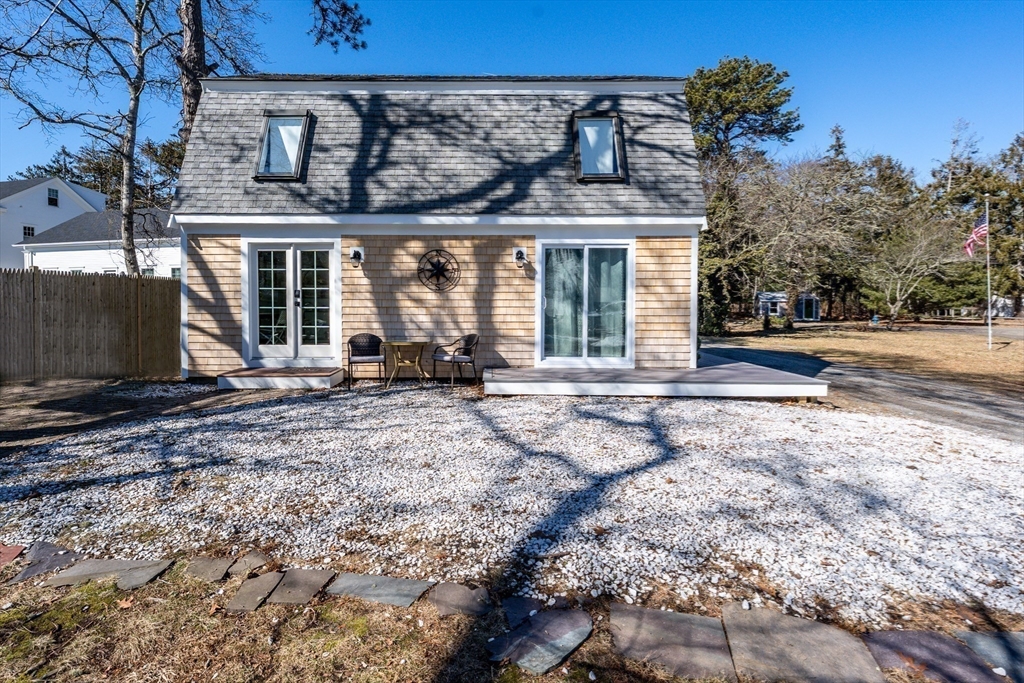 9 Bells Neck Rd # 10