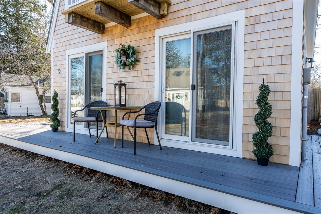 9 Bells Neck Rd # 10