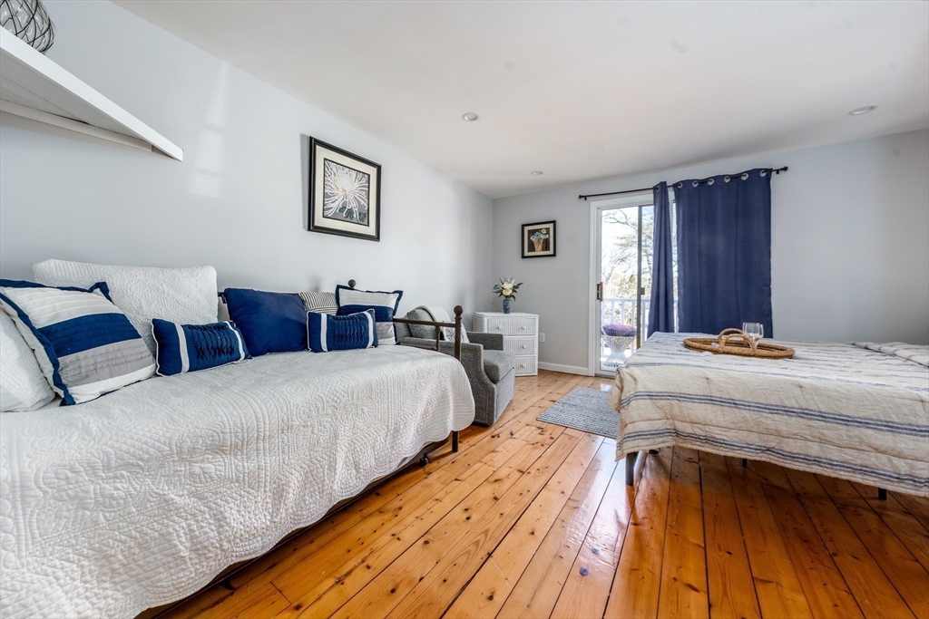 9 Bells Neck Rd # 10