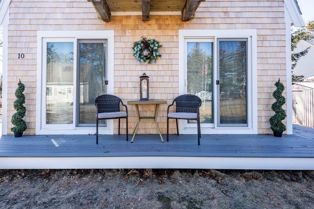 9 Bells Neck Rd # 10