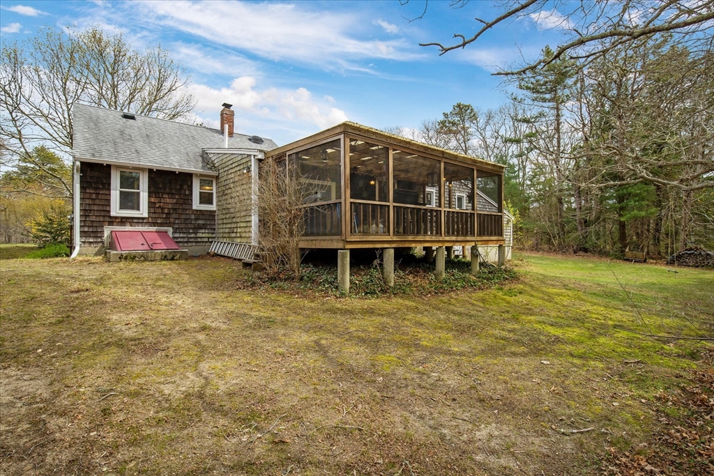 61 Old Phinneys Ln