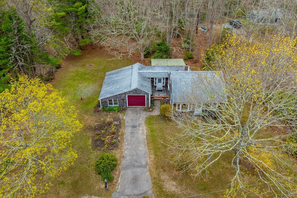 61 Old Phinneys Ln