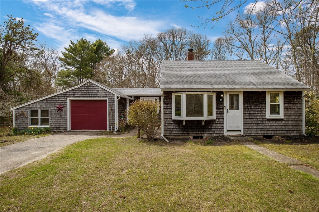 61 Old Phinneys Ln