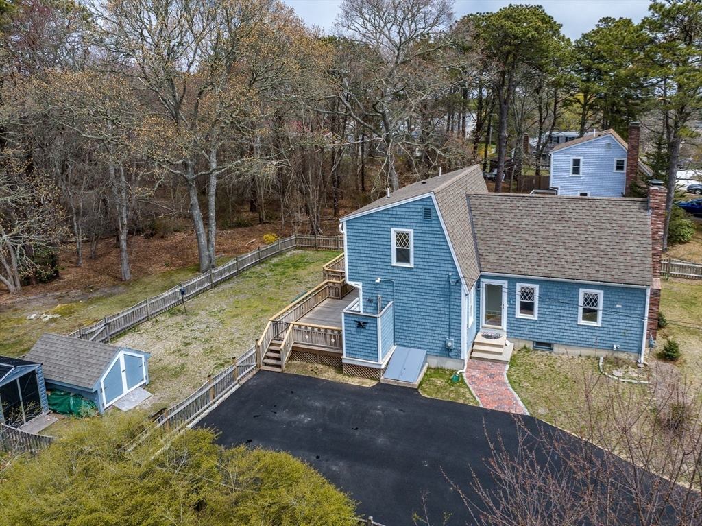 14 Daisy Ln