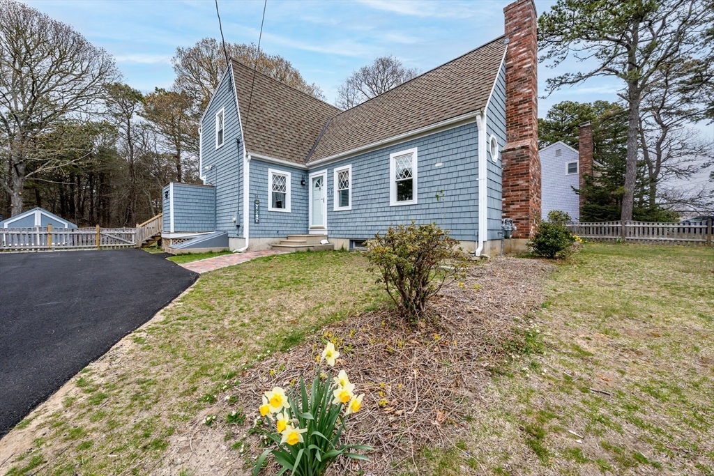 14 Daisy Ln