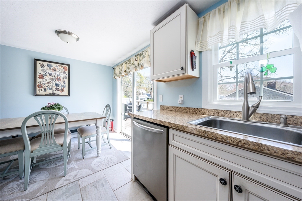 73 Swift Brook Rd