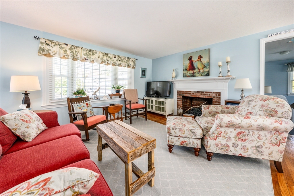 73 Swift Brook Rd