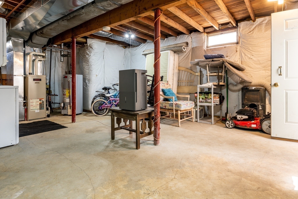 274 Shad Hole Rd
