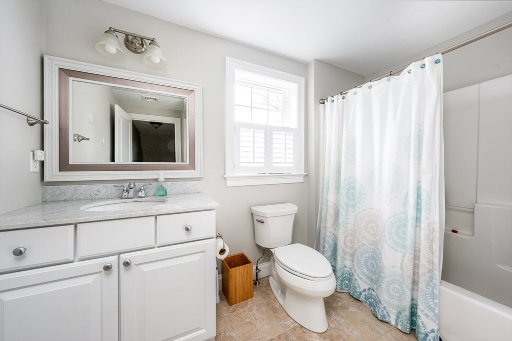 137 Falmouth Sandwich Rd