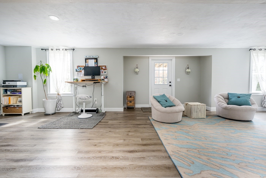 137 Falmouth Sandwich Rd