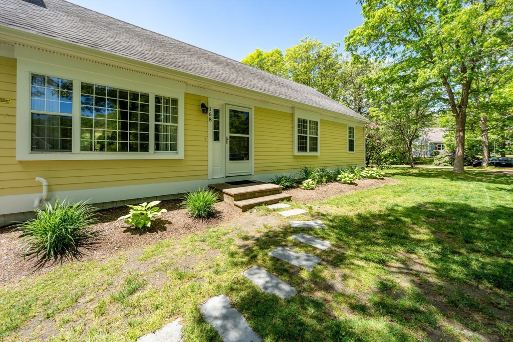 168 White Moss Dr