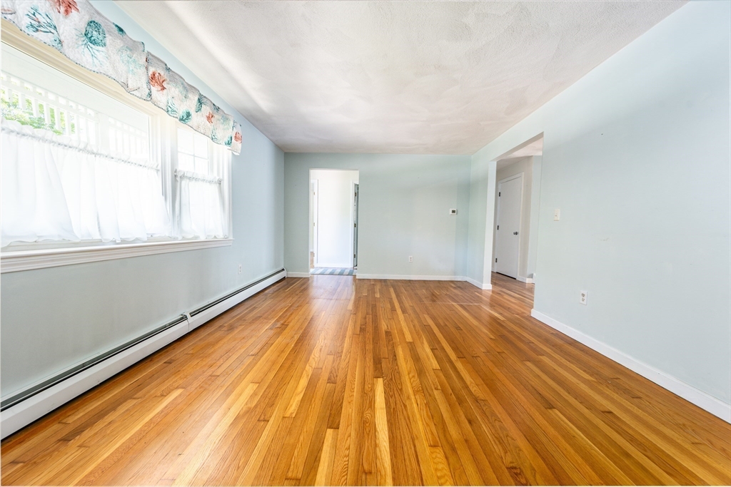 318 Airline Rd