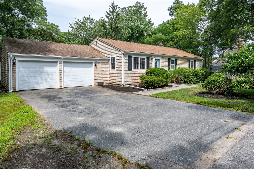 65 Elliott Rd