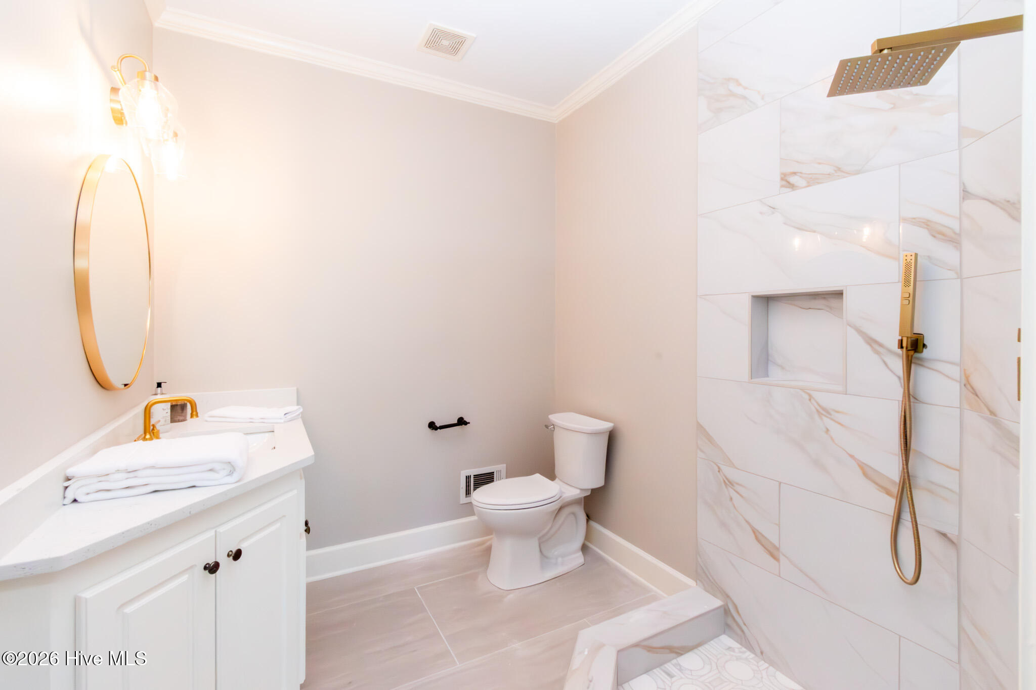3951 Hammonds Ferry
