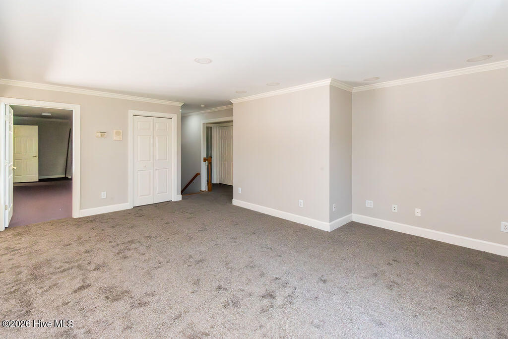 3951 Hammonds Ferry