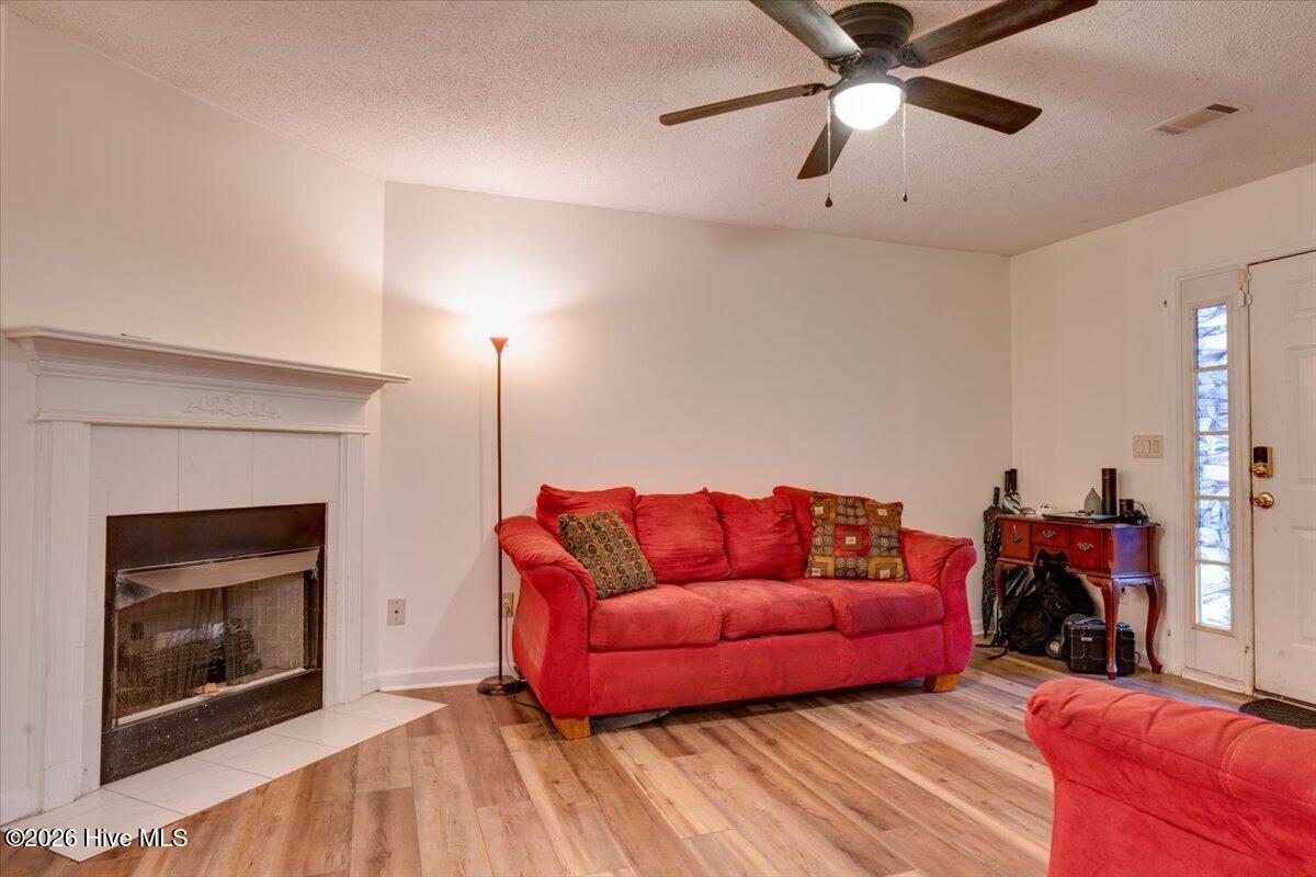 2103 Gatewood Drive