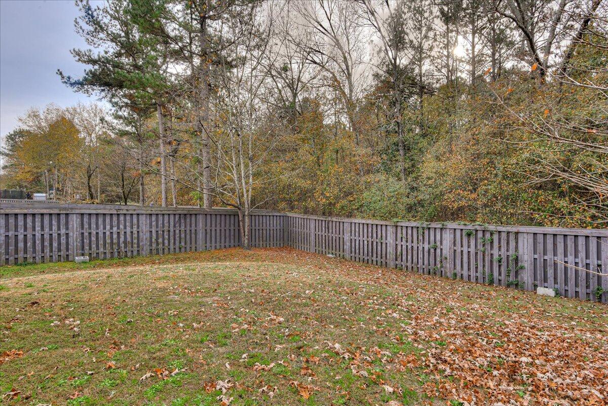 1169 Prides Crossing
