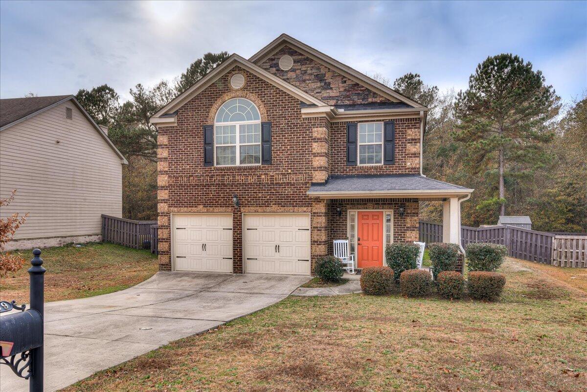 1169 Prides Crossing