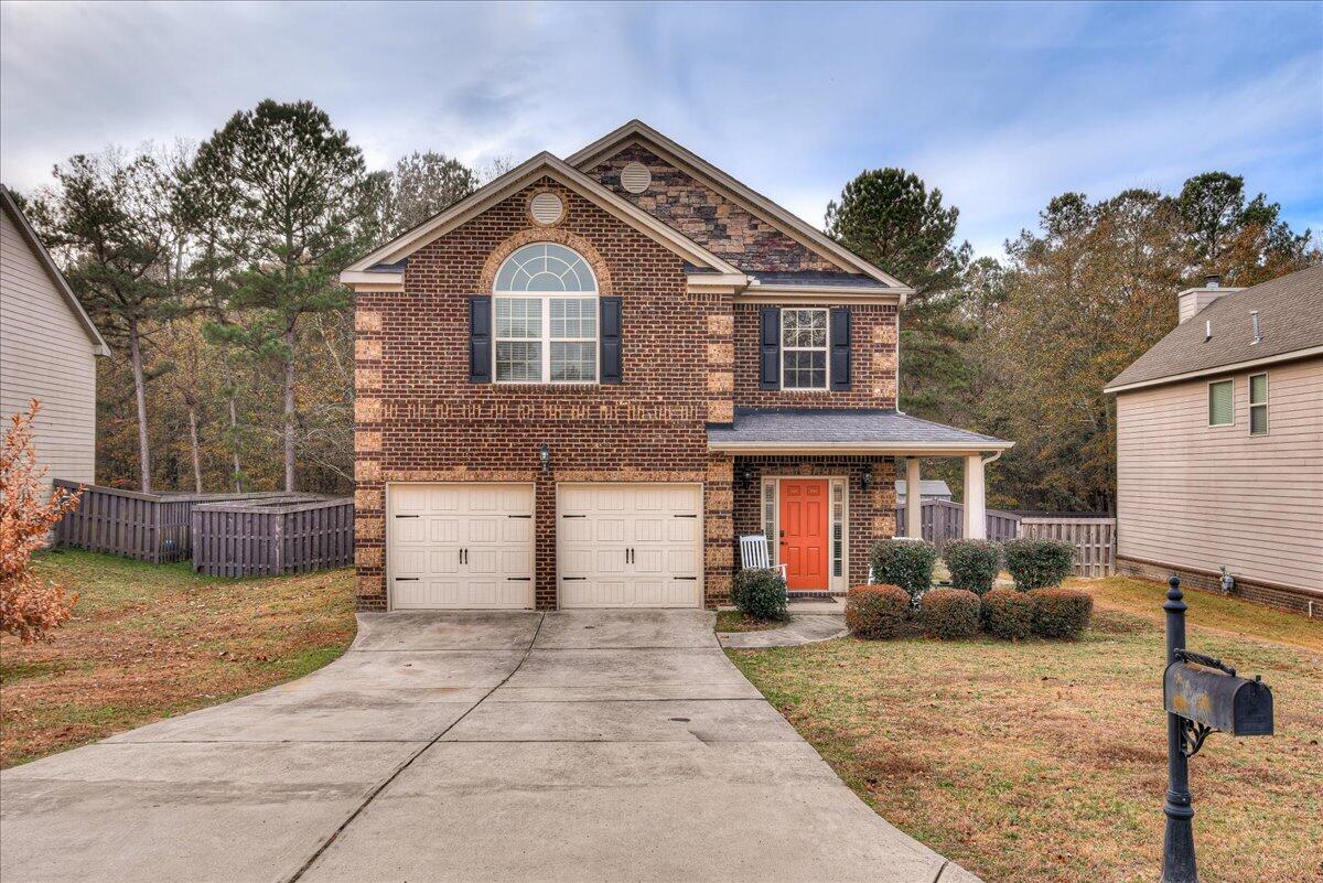 1169 Prides Crossing