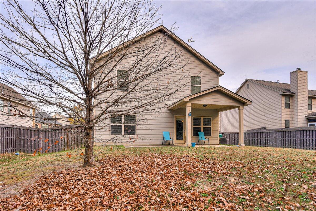 1169 Prides Crossing