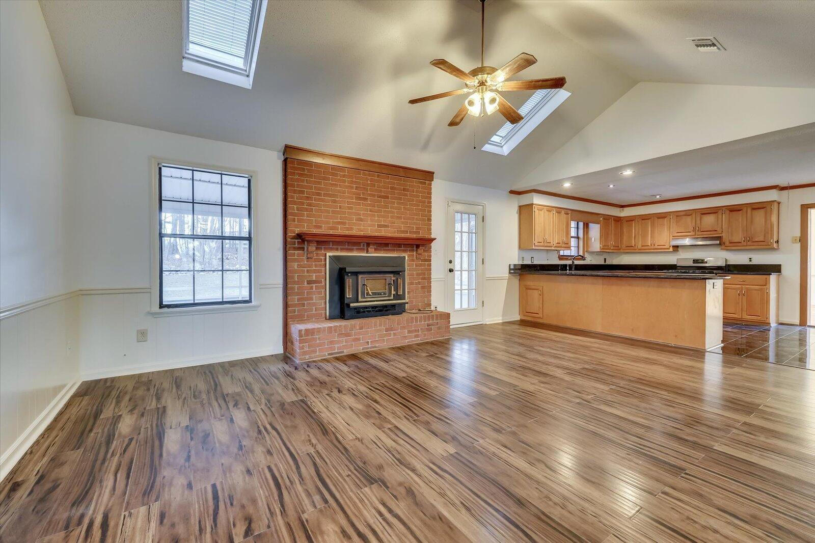 694 Kingston Road