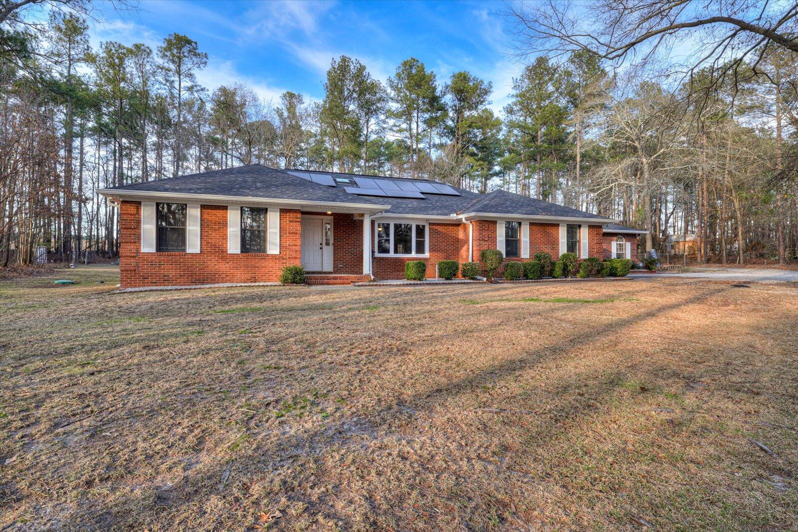 694 Kingston Road