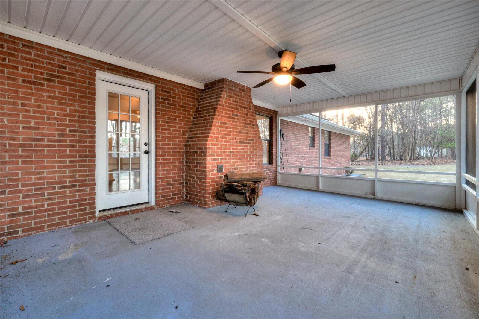 694 Kingston Road