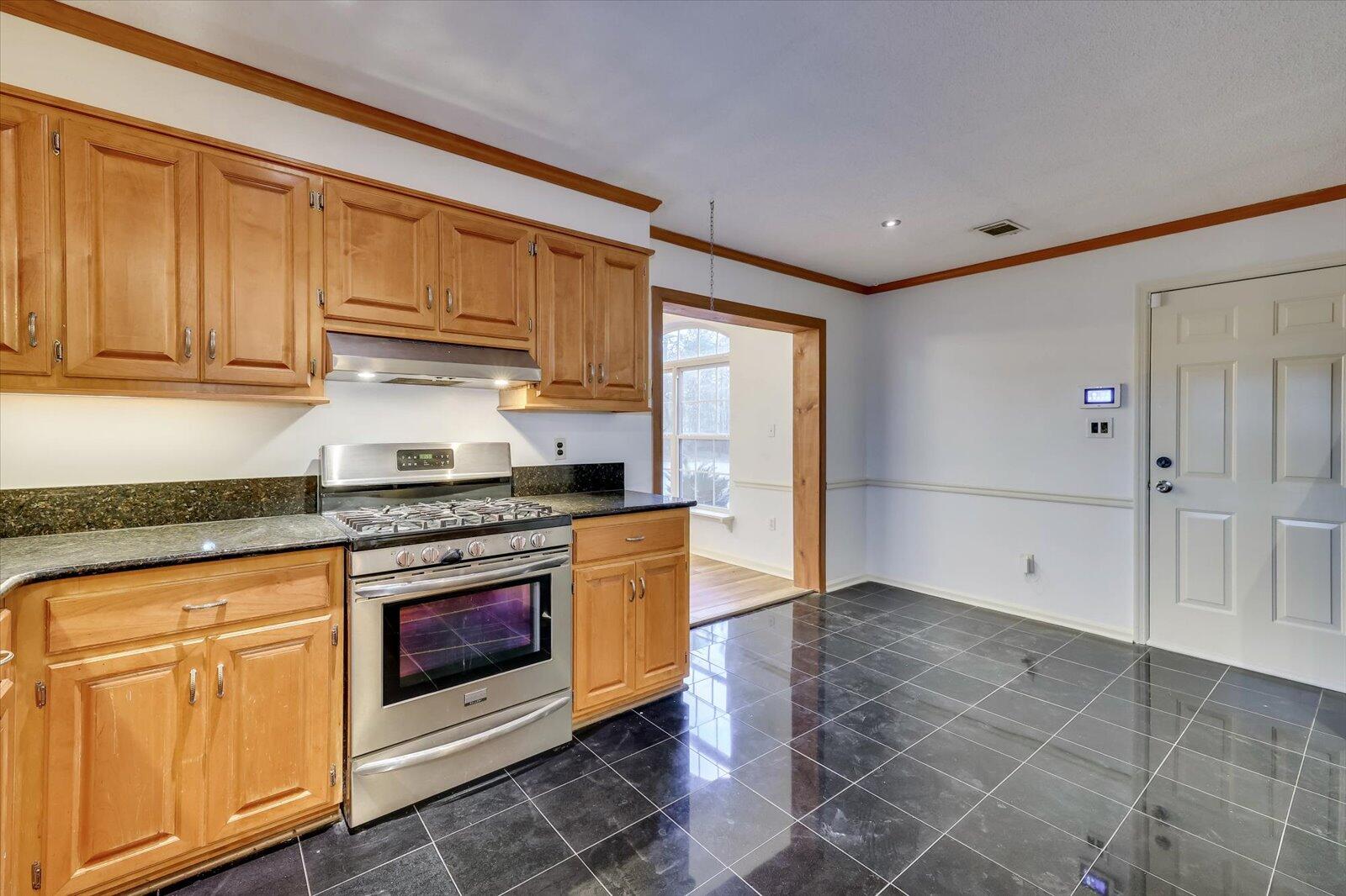 694 Kingston Road
