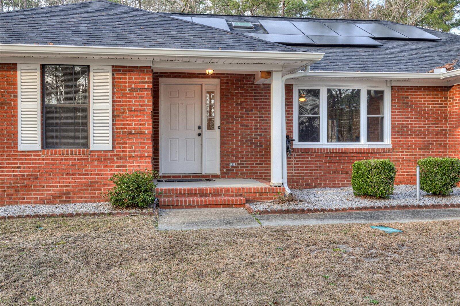 694 Kingston Road