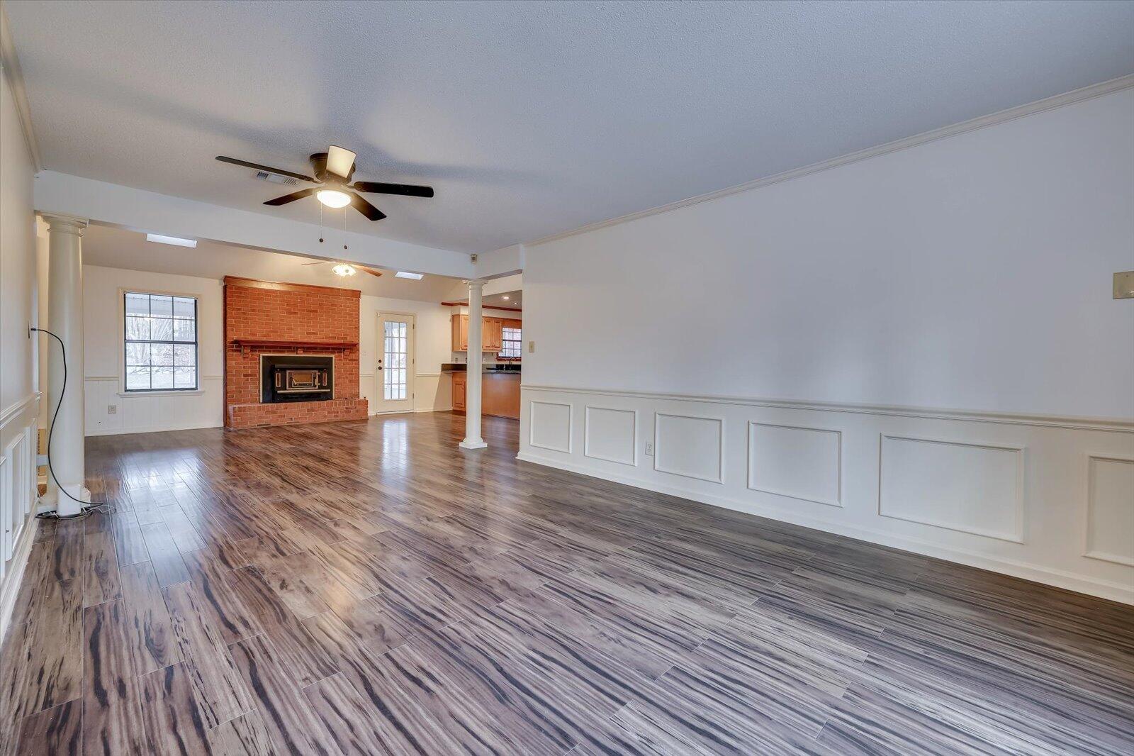 694 Kingston Road