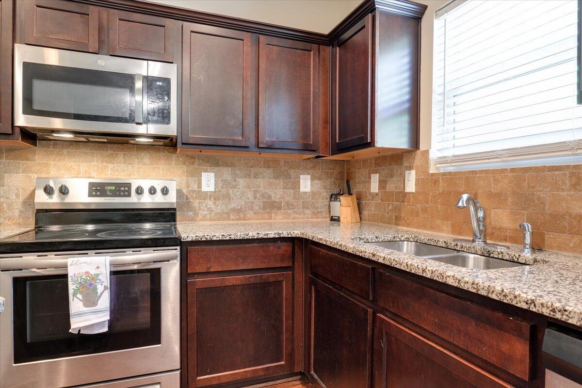 1170 Fawn Forest Road, _