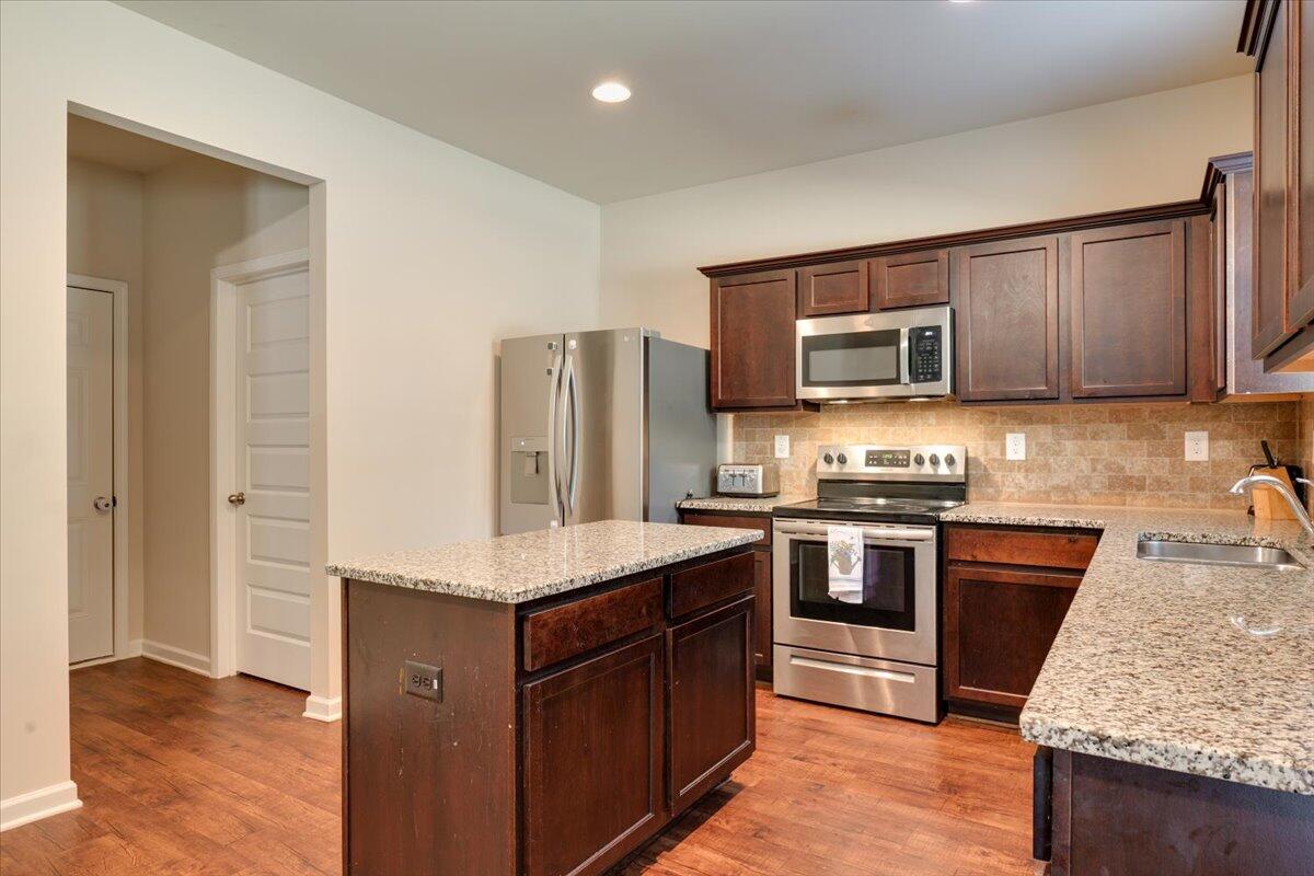 1170 Fawn Forest Road, _