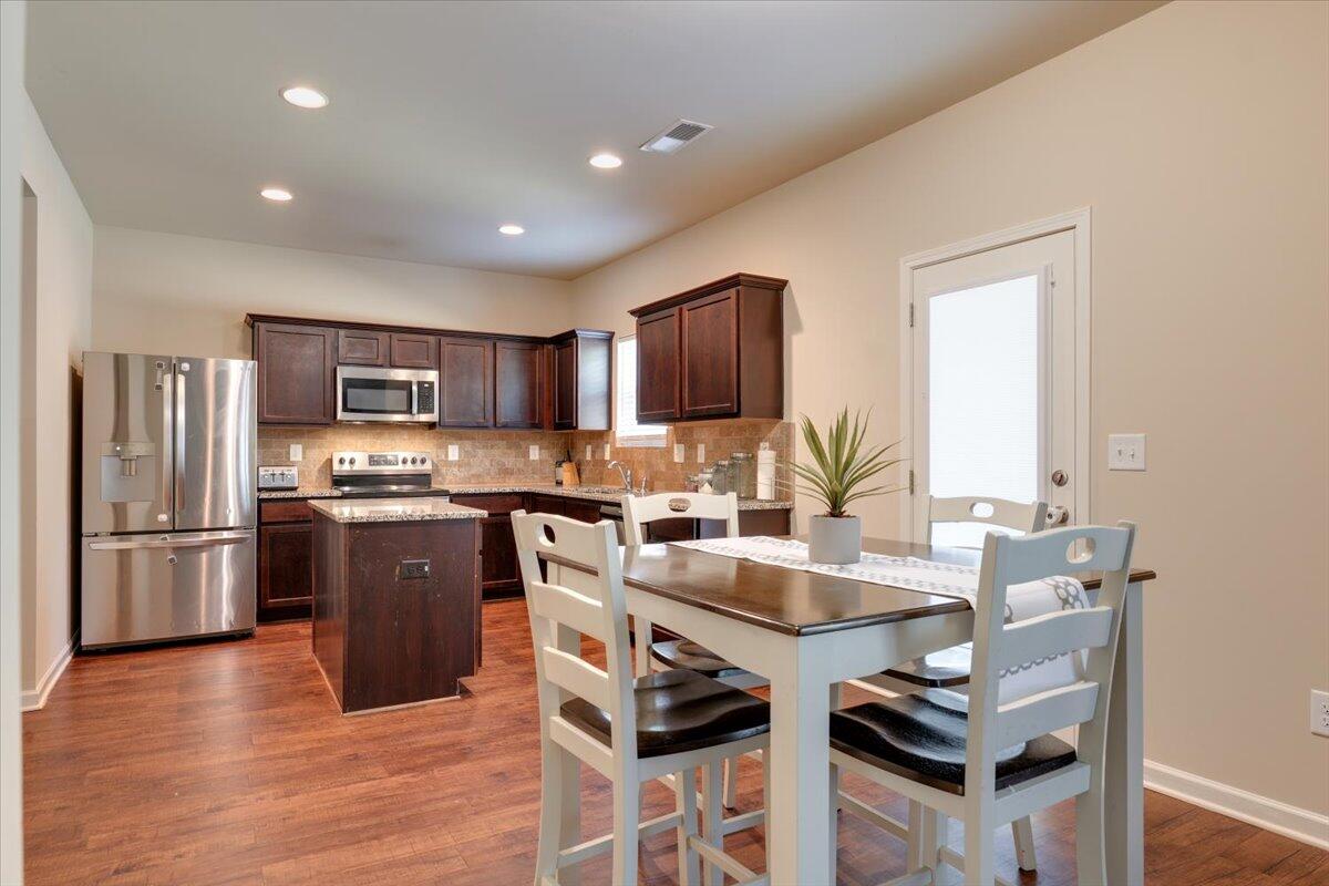 1170 Fawn Forest Road, _