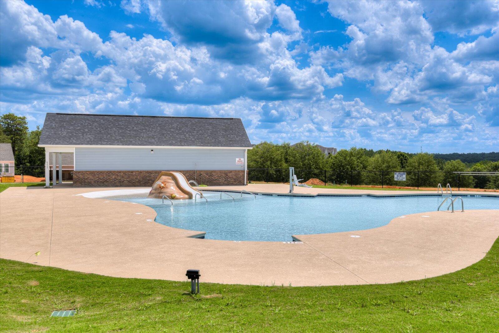 793 Manitou Circle