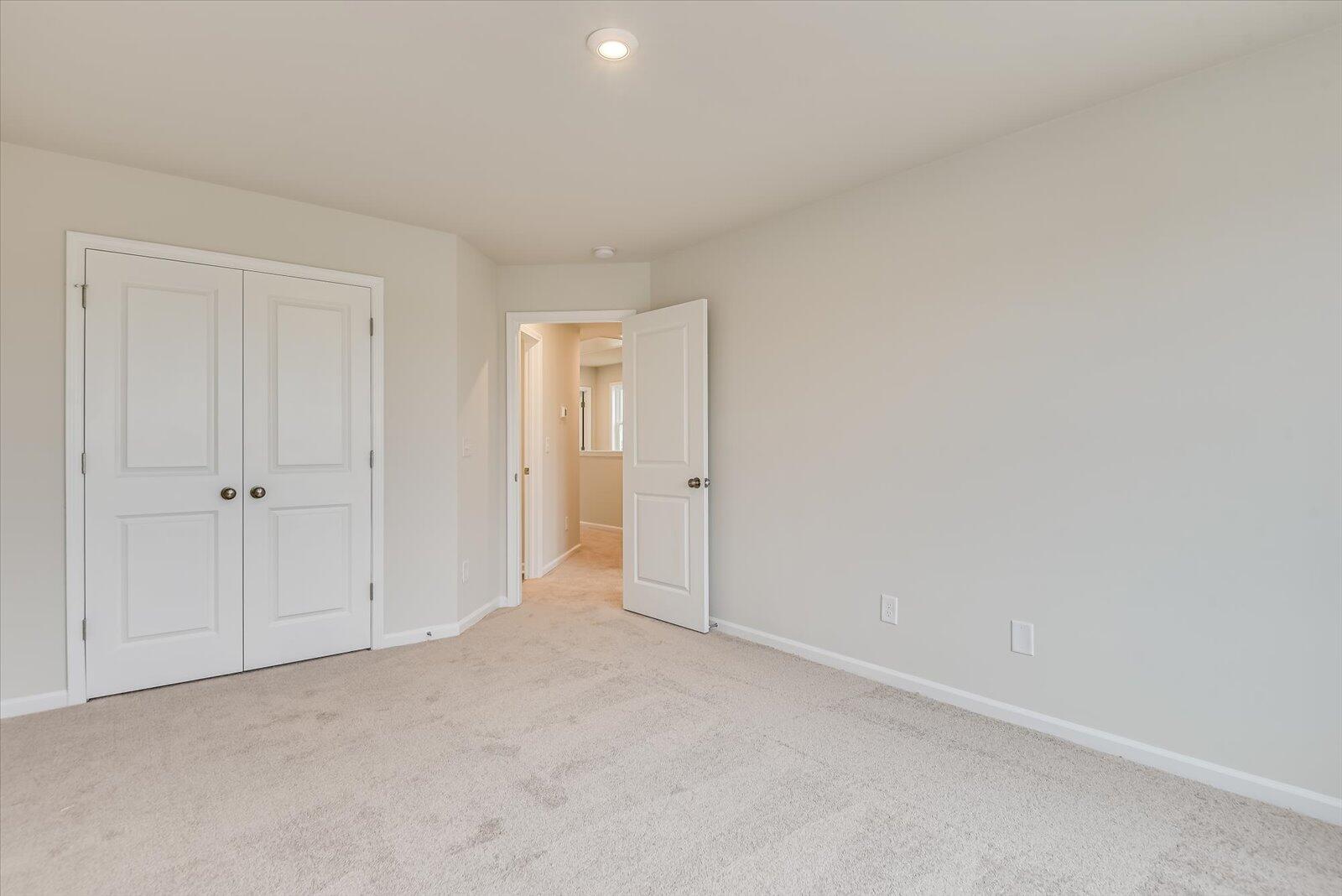 793 Manitou Circle