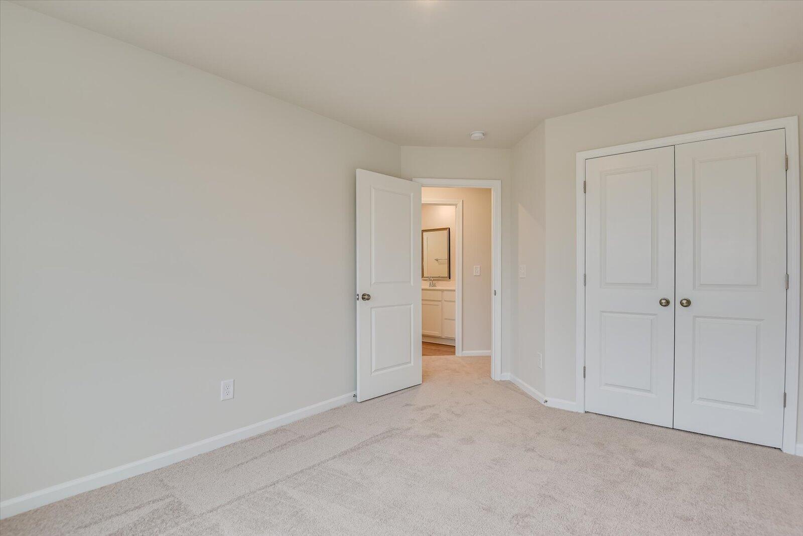 793 Manitou Circle
