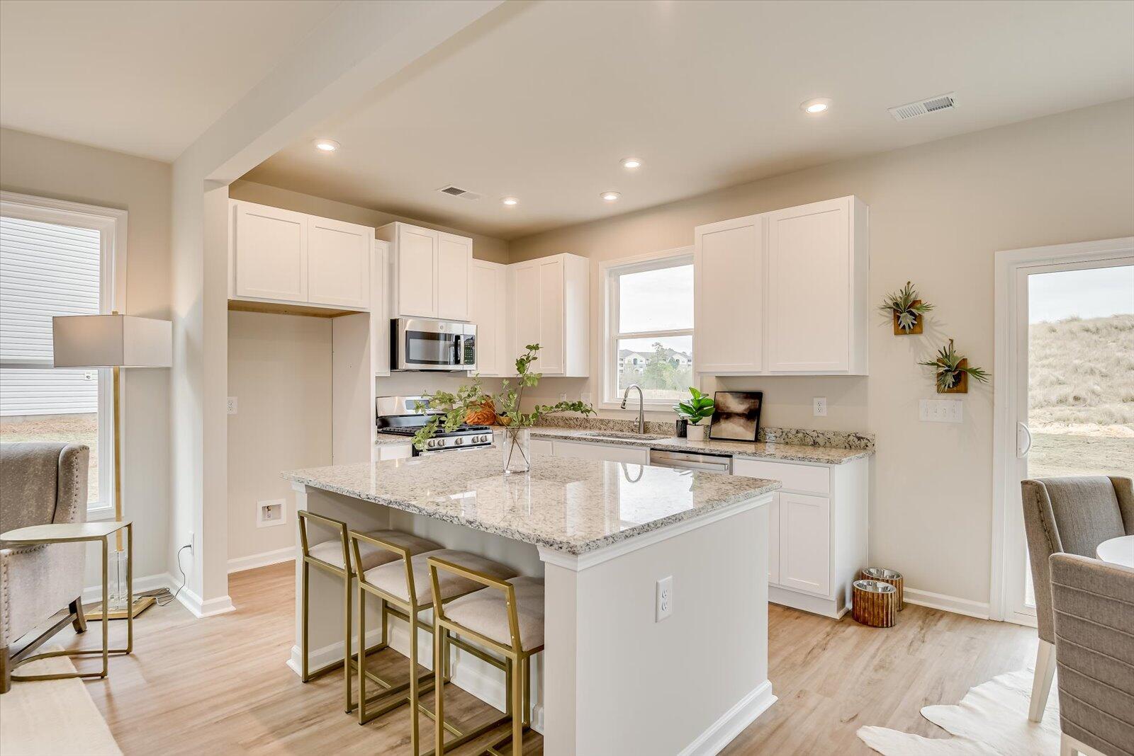 793 Manitou Circle