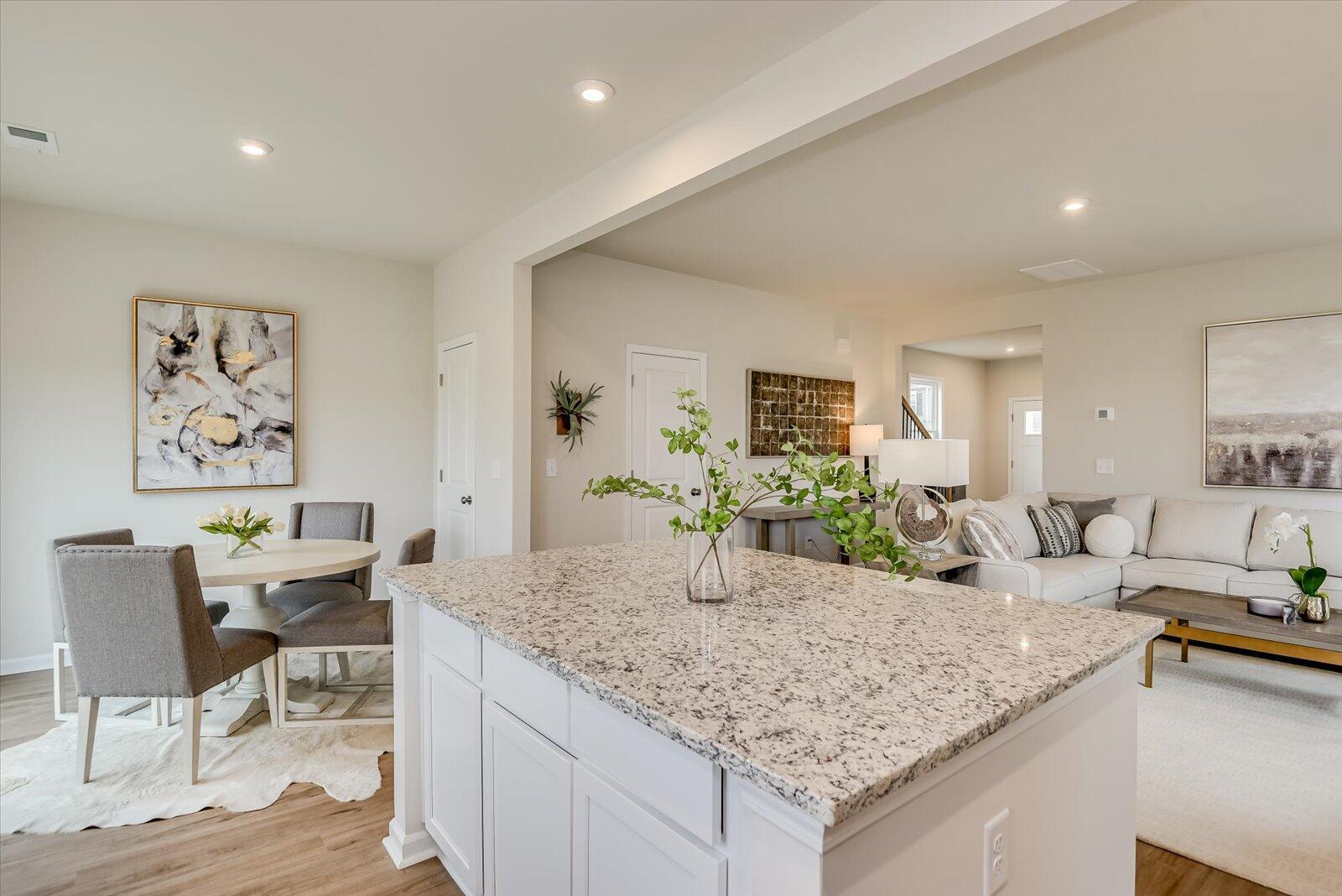 793 Manitou Circle
