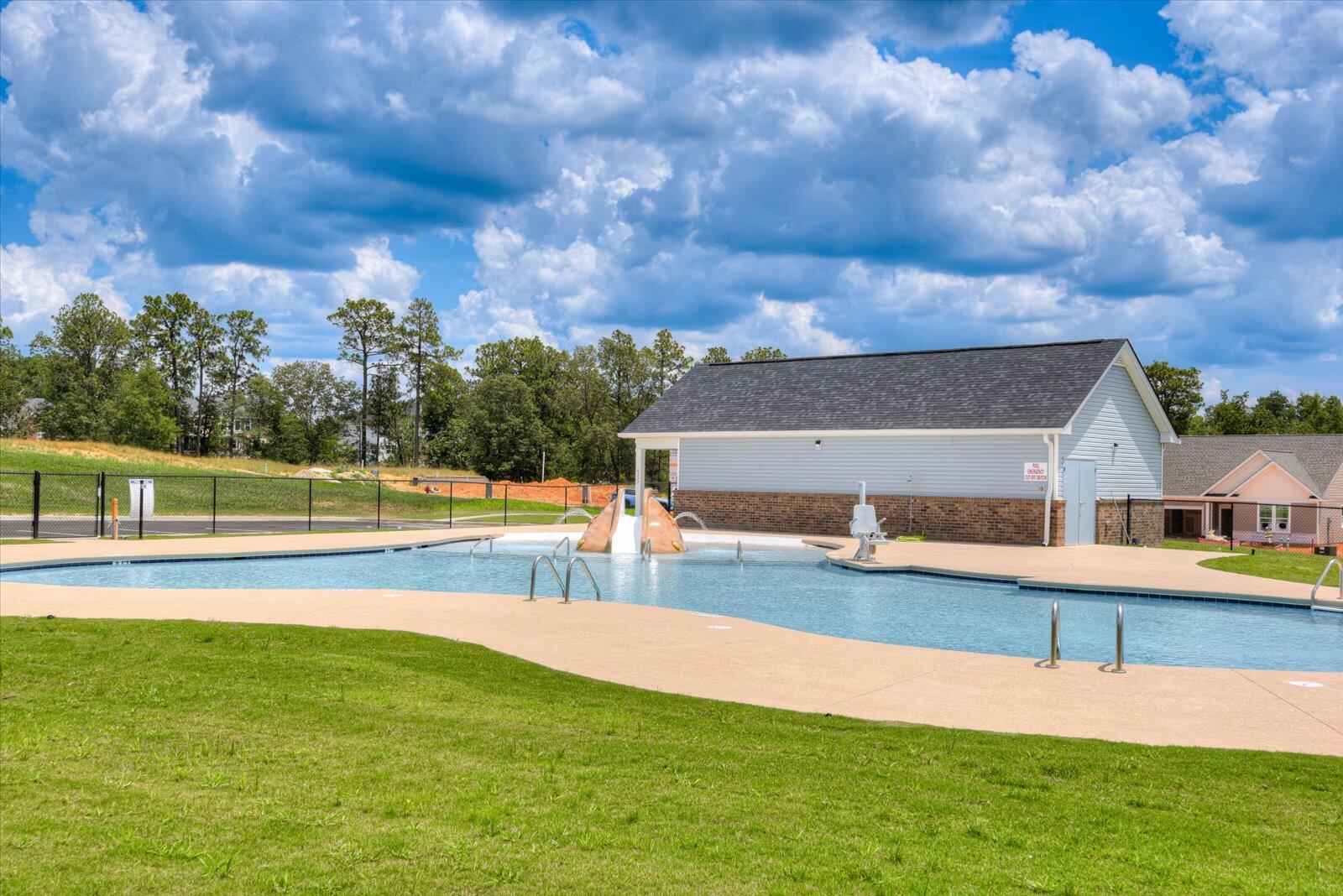 793 Manitou Circle