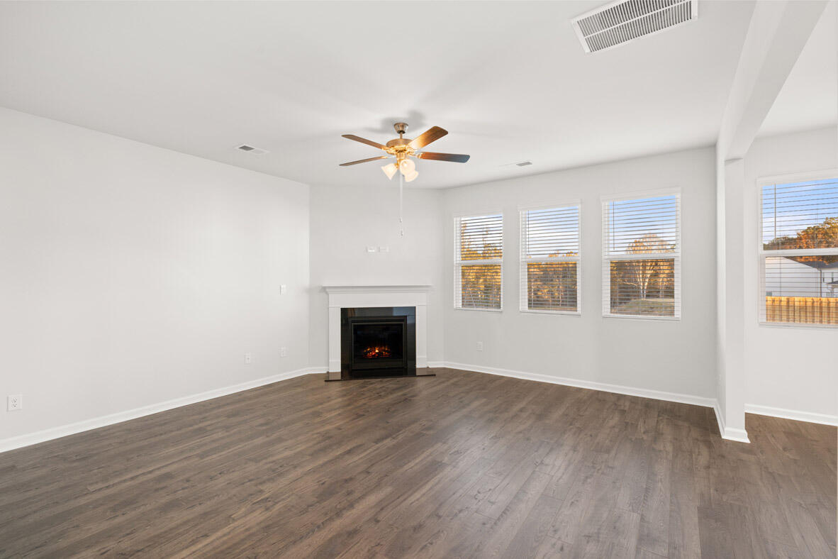 2211 Chromite Drive
