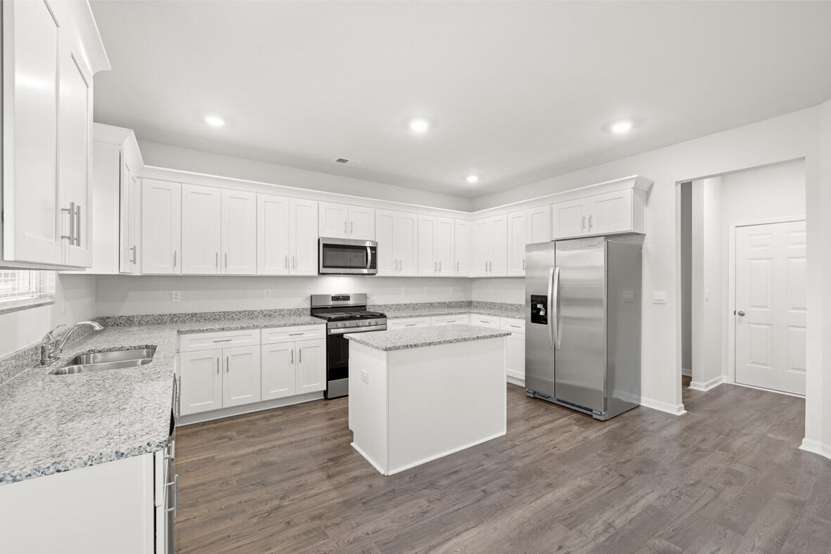 2211 Chromite Drive